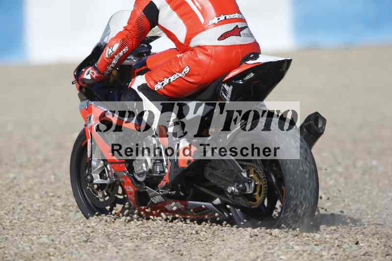 /Archiv-2024/02 29.01.-02.02.2024 Moto Center Thun Jerez/Gruppe schwarz-black/411